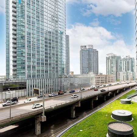 Downtown Toronto Condo Near Cn Tower, Mtcc, Rogers Center , Union Station Exterior foto